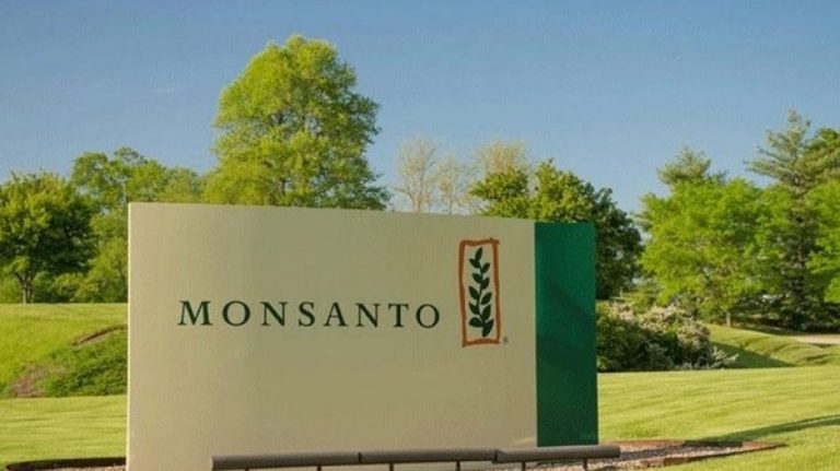 Η Γαλλική CNIL επέβαλε πρόστιμο 400.000 ευρώ στη Monsanto για παράνομες πρακτικές lobbying