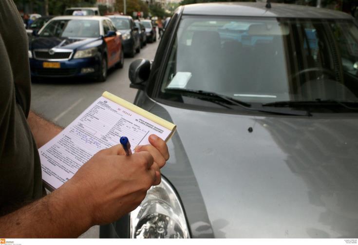 Πέραν των 2.5 χιλιάδων ελέγχων της Αστυνομίας για τα μέτρα κατά του κορωνοϊού, 900 έλεγχοι για safe  pass