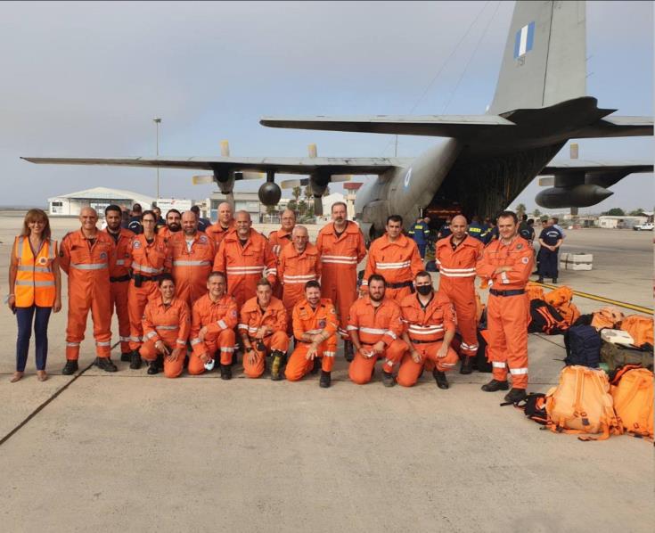 Έφτασαν στην Ελλάδα οι ομάδες από Κύπρο για να βοηθήσουν στην κατάσβεση των πυρκαγιών