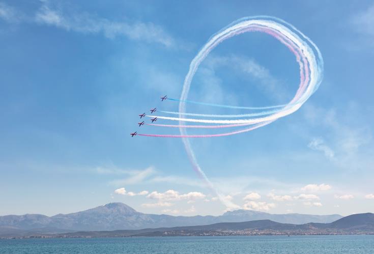 Πάνω από την Κύπρο θα πετάξουν αύριο τα Red Arrows