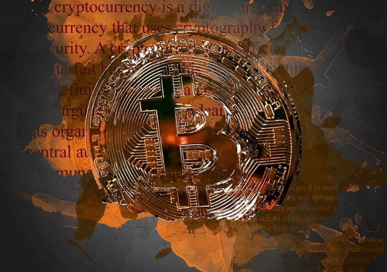 Η Νέα Μετάλλαξη του Κορονοϊού έπληξε και το Bitcoin – Το μεγαλύτερο Ψηφιακό Νόμισμα σημείωσε πτώση 8%