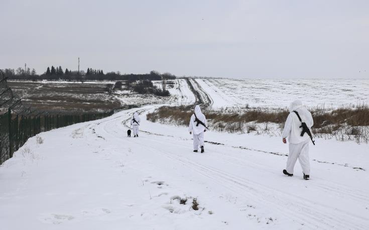 Οι φιλορώσοι αυτονομιστές αντάρτες κατηγορoύν το στρατό για επιθέσεις εναντίον τους