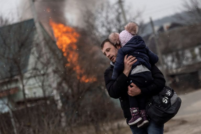 Πάνω από 70.000 άμαχοι εγκατέλειψαν την επαρχία Χερσώνα μέσα «σε μία εβδομάδα», σύμφωνα με τοπικές αρχές