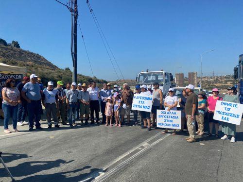 Αναστέλλονται προσωρινά τα μέτρα της Συντονιστικής Κοινοτήτων Βασιλικού ενόψει συνάντησης με Πρόεδρο