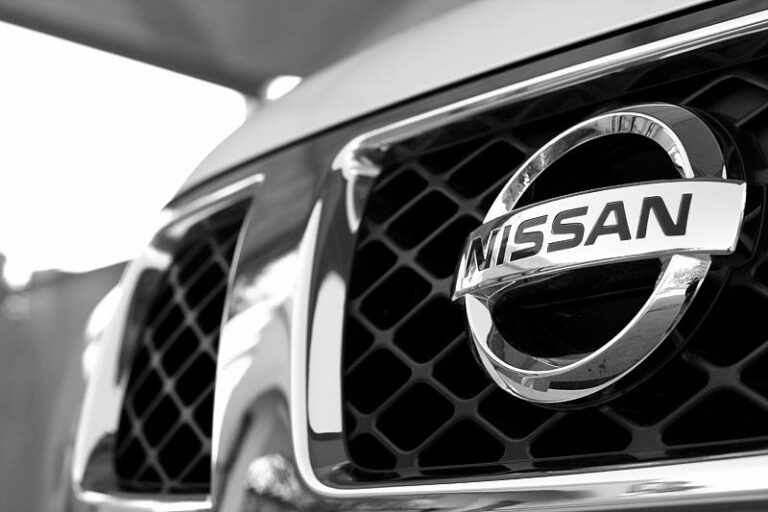 Η Nissan μεταβιβάζει τις δραστηριότητες της στη Ρωσία έναντι €1, καταγράφοντας ζημιές 687 εκατομμυρίων δολαρίων