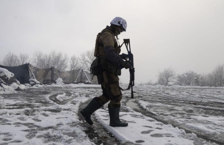 Το Κίεβο απελευθέρωσε 50 Ρώσους στρατιώτες μετά τη θετική έκβαση διαπραγματεύσεων με τη Μόσχα