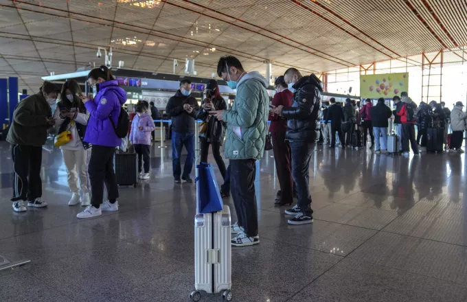 Το Πεκίνο αναστέλλει έκδοση βίζας για Νοτιοκορεάτες