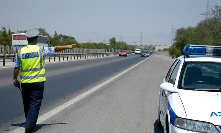 Στις 1.349 οι εξώδικες καταγγελίες για τροχαίες παραβάσεις το τετραήμερο