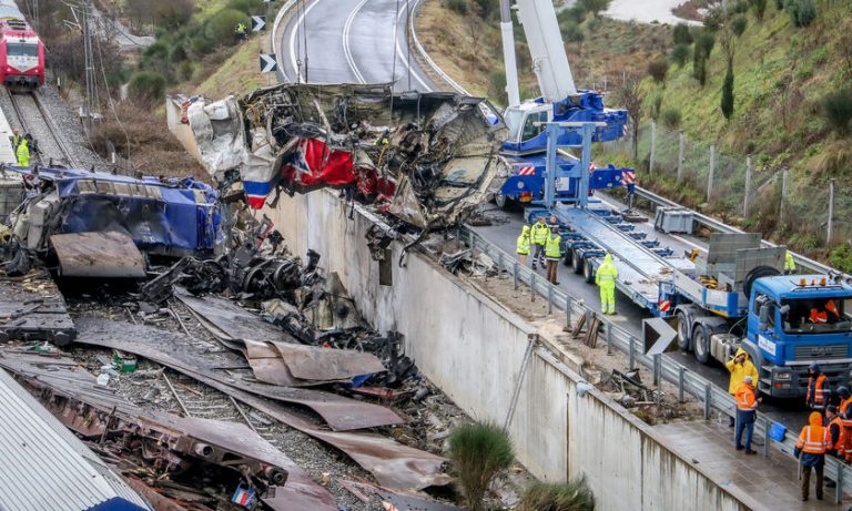 Συμφωνεί η Άγκυρα στην έκδοση του πατέρα του μηχανοδηγού που έχασε τη ζωή του στα Τέμπη