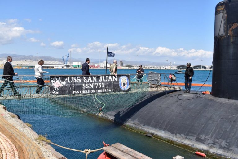 Το υποβρύχιο USS San Juan του αμερικανικού στόλου επισκέφθηκε ο Πρόεδρος