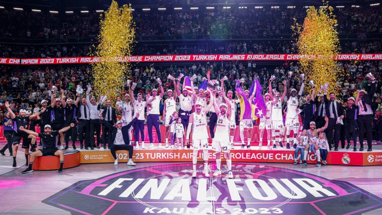 Ήττα για Ολυμπιακό στο τελικό της Euroleague από τη Ρεάλ με 78-79