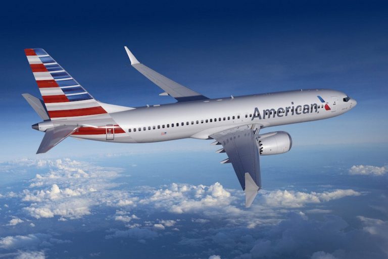 Η American Airlines αύξησε την προσφορά της στους πιλότους