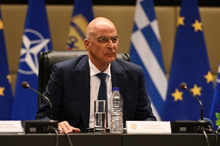 Συνεργασία για ανάπτυξη αμυντικής βιομηχανίας, συζήτησε με ΥΠΑΜ Ισραήλ ο Δένδιας